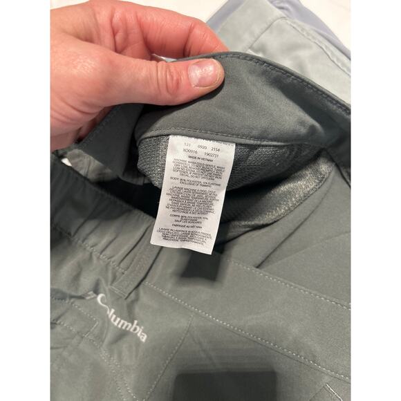 Columbia Performance Grey wicking shorts elastic waist Men's size 38 waist - Picture 3 of 6
